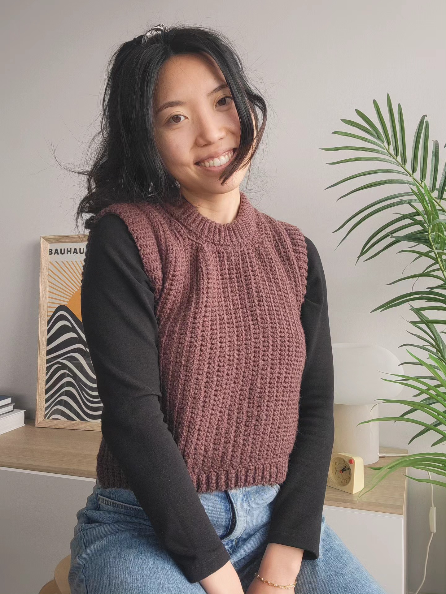 Ribbed Sweater Vest (S)